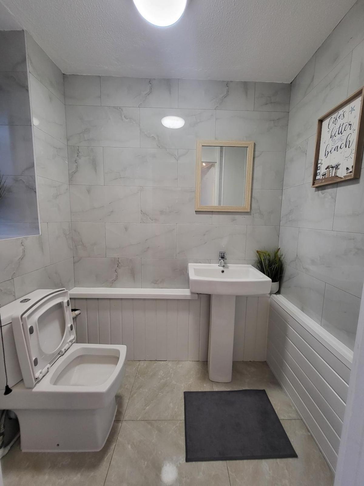 Appartamento 4 Bedroom Maisonette Camden Islington Londra