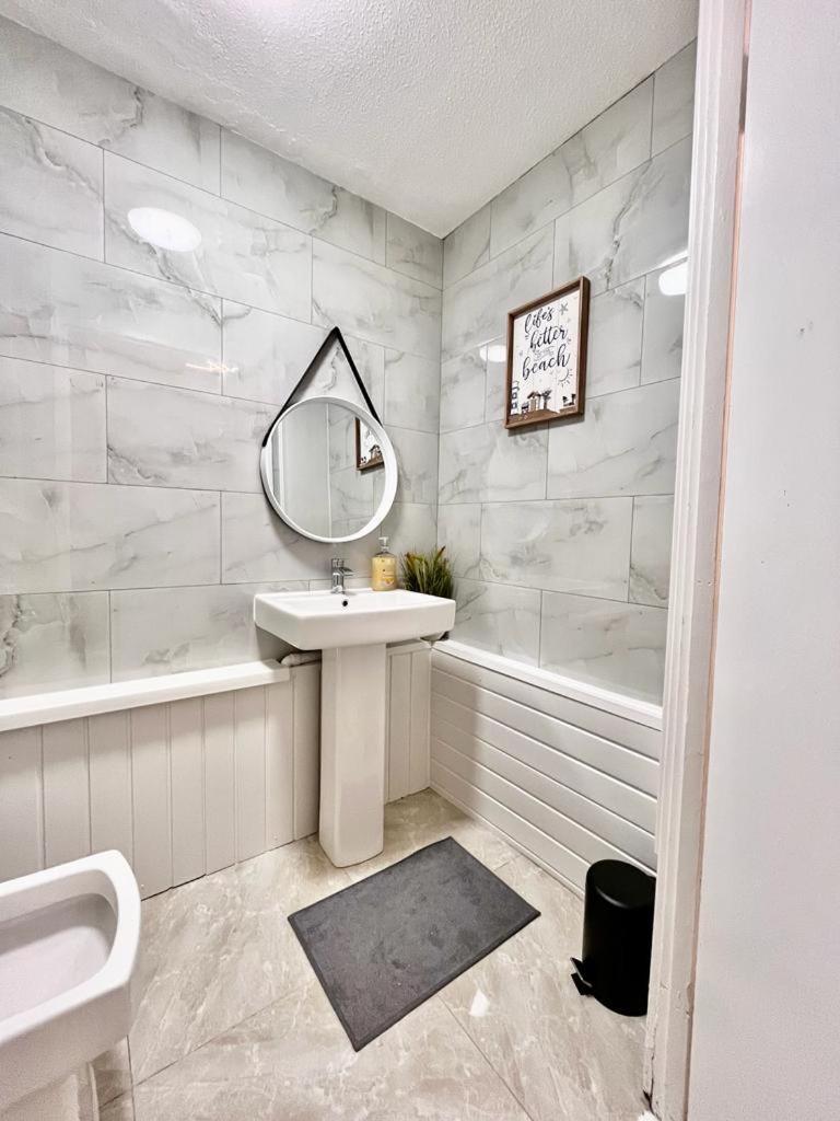 4 Bedroom Maisonette Camden Islington * Londra